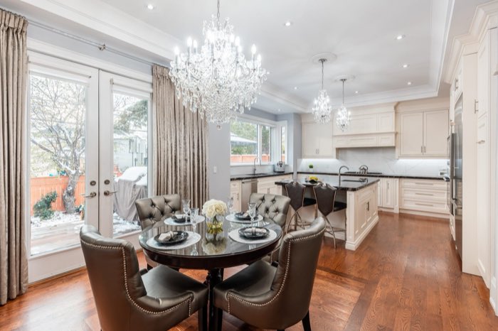 TORONTO, ON, Nov. 18, 2022: Real Estate Photography.