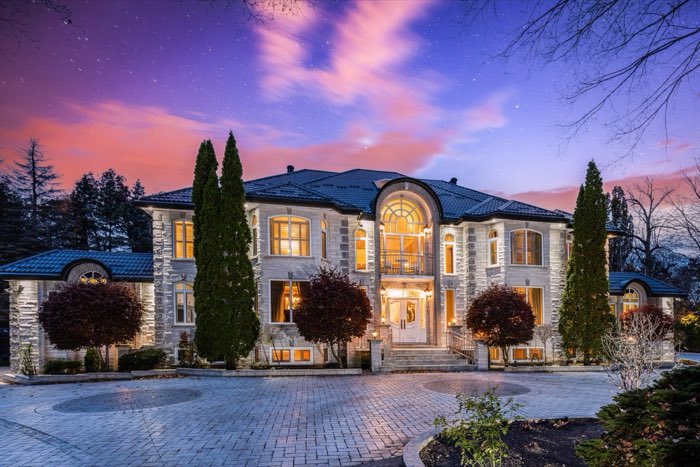 WOODBRIDGE, ON: Real Estate Photography.