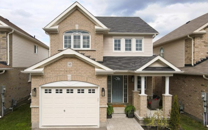 GREATER TORONTO AREA, ON: Real Estate Photography in Clarington.