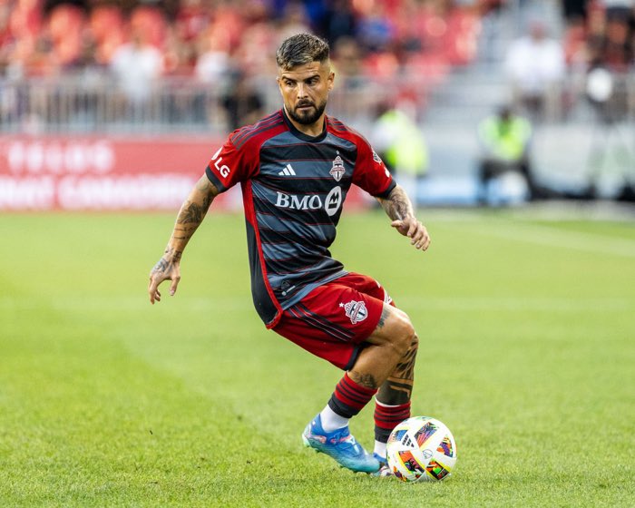 TORONTO, ON, Aug. 27, 2024: Lorenzo Insigne dribbles the ball during Canadian Championship soccer game between Toronto FC and Forge FC.