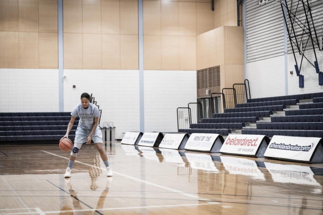 BRAMPTON, ON - Feb. 11, 2017: Theresa Brown of the Sheridan Bruins prepares alone prior to a game against Sault.