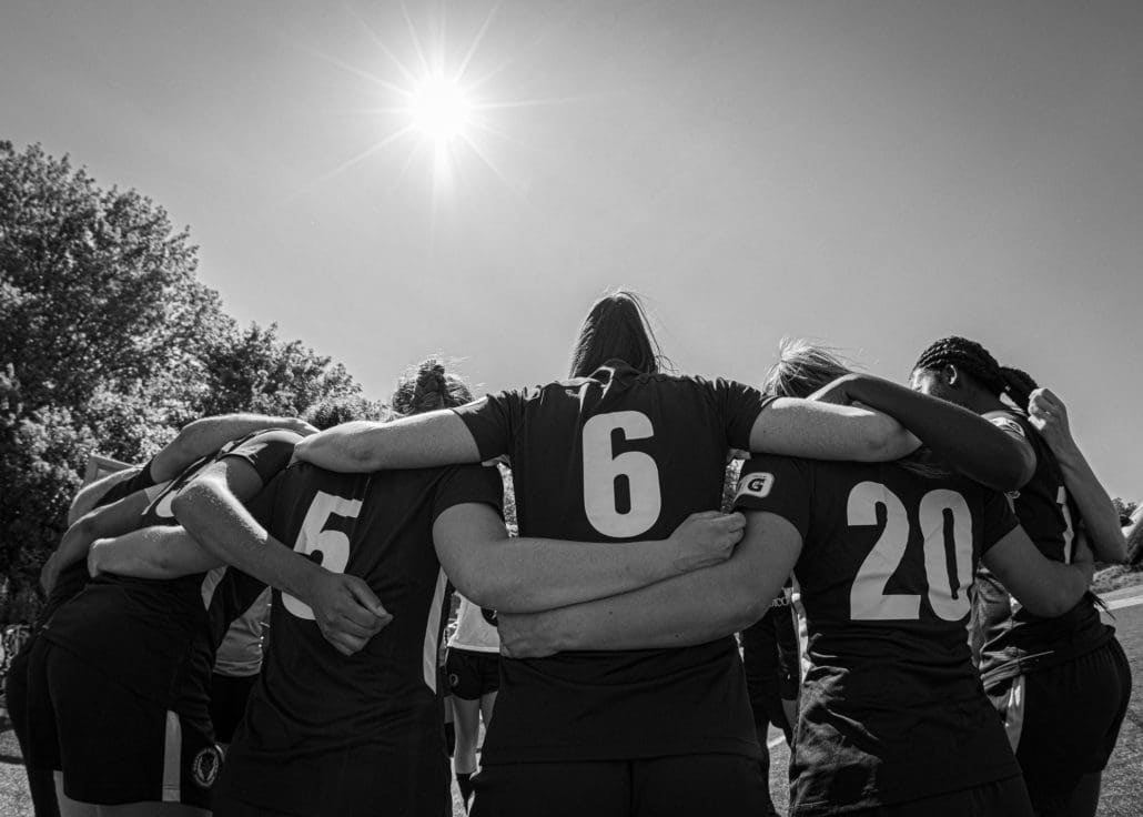 Sports Photography – League1 Ontario Regular Season, Women's Soccer, DeRo United vs. Oakville Blue Devils in Oakville, Ontario, Canada at Sheridan College (Trafalgar Campus)