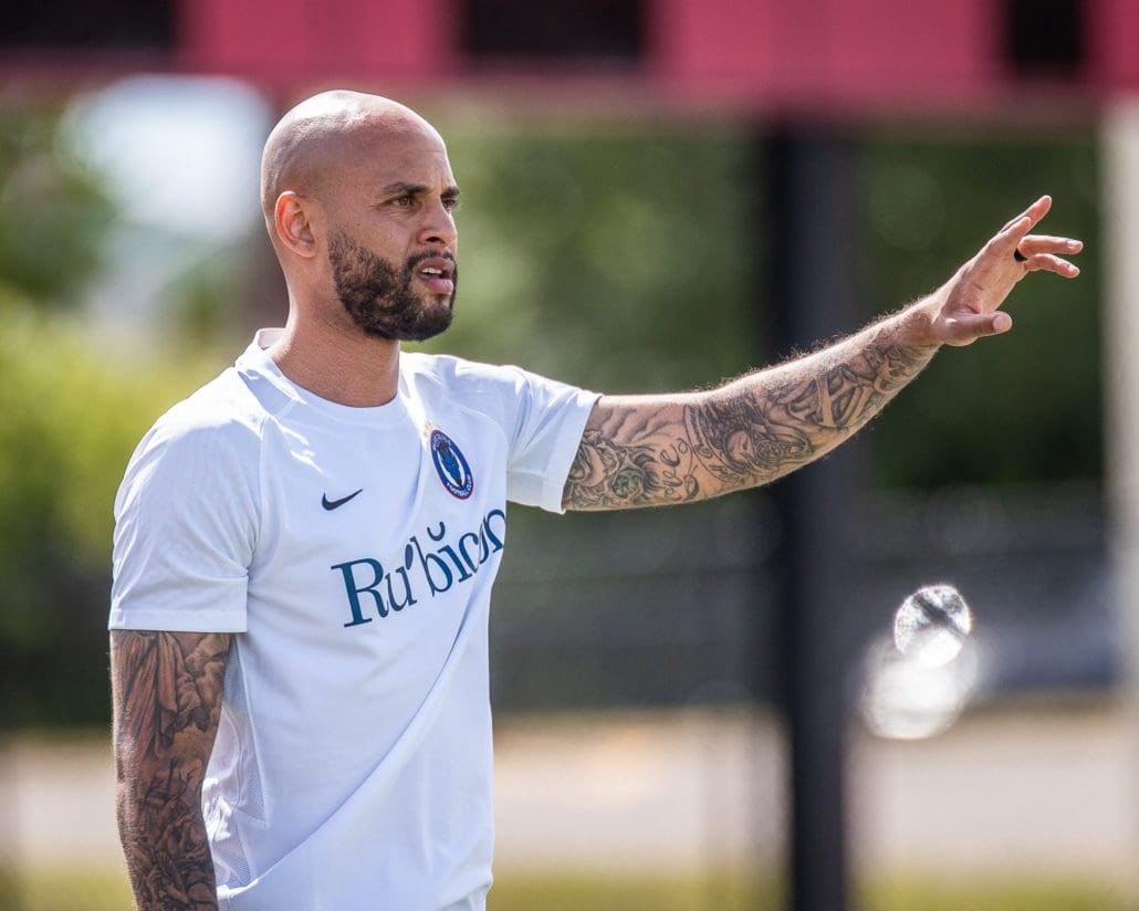 League1 Ontario soccer game between Burlington SC and the Oakville Blue Devils