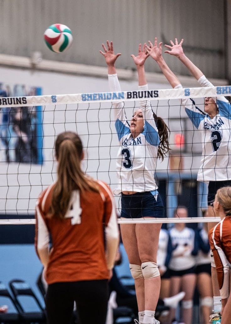 OAKVILLE, ON - Jan 28, 2024: Ontario Colleges Athletic Association volleyball game between the Mohawk Mountaineers and the Sheridan Bruins. (Photo by Kevin Raposo / Sheridan Bruins)