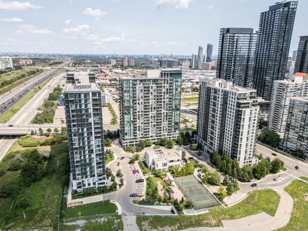 Real Estate Photography and Video Production in Mississauga