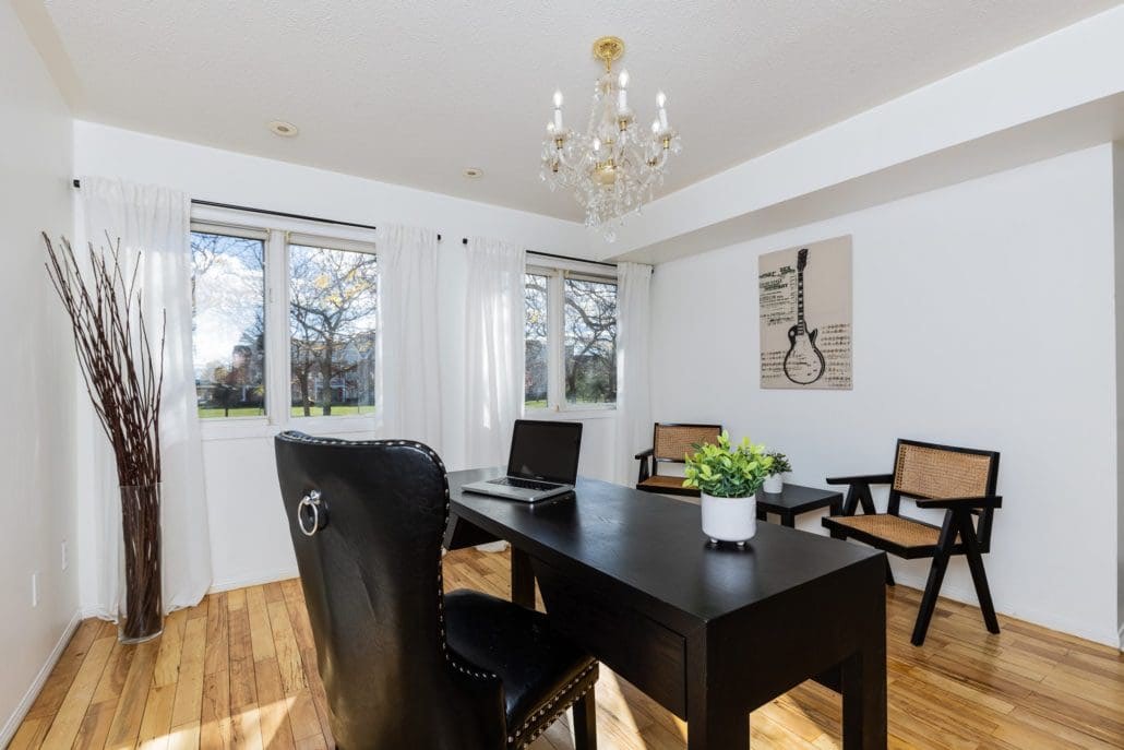 Real Estate Photography in Toronto (Photo by Kevin Raposo / www.kevinraposo.com)
