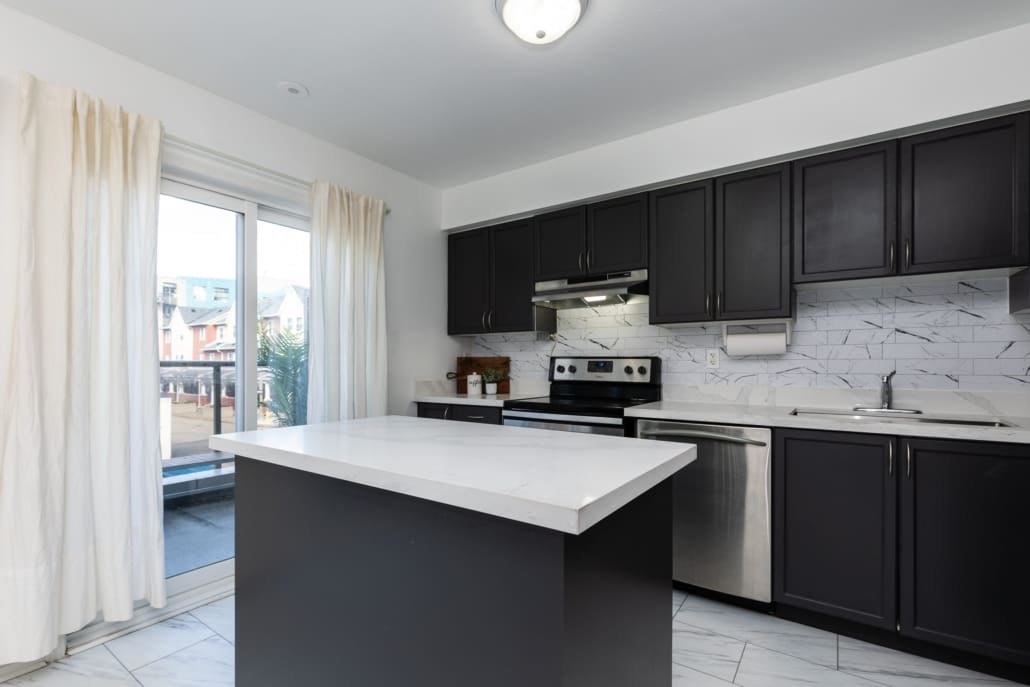 Real Estate Photography in Toronto (Photo by Kevin Raposo / www.kevinraposo.com)