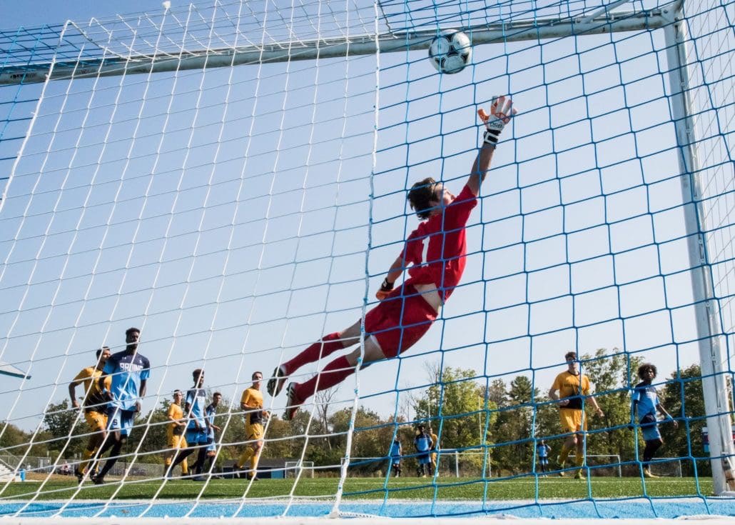OAKVILLE, ON – SEP. 24, 2017: Ontario Colleges Athletic Association game between the Sheridan Bruins and the Cambrian Golden Shield.