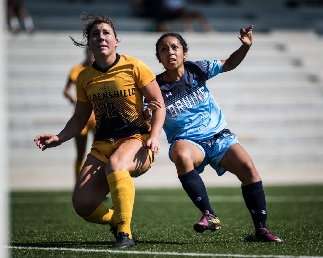 OAKVILLE, ON – SEP. 24, 2017: Ontario Colleges Athletic Association game between the Sheridan Bruins and the Cambrian Golden Shield.